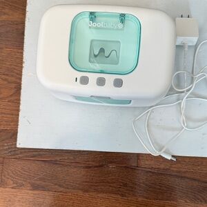 Jool Baby White and Teal Wipe Warmer